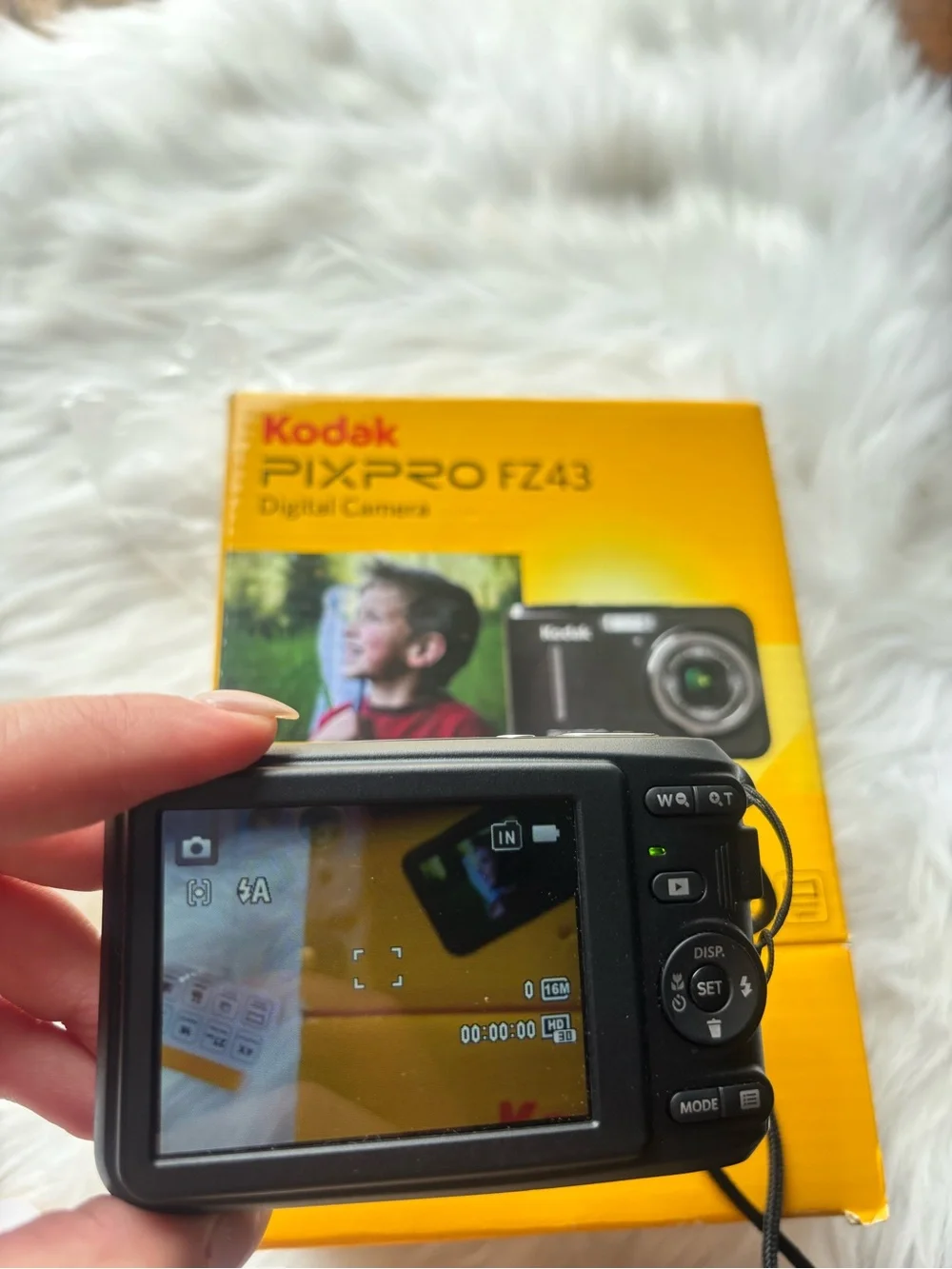 Kodak PIXPRO FZ43 Digital Camera - Black on Yellow Box